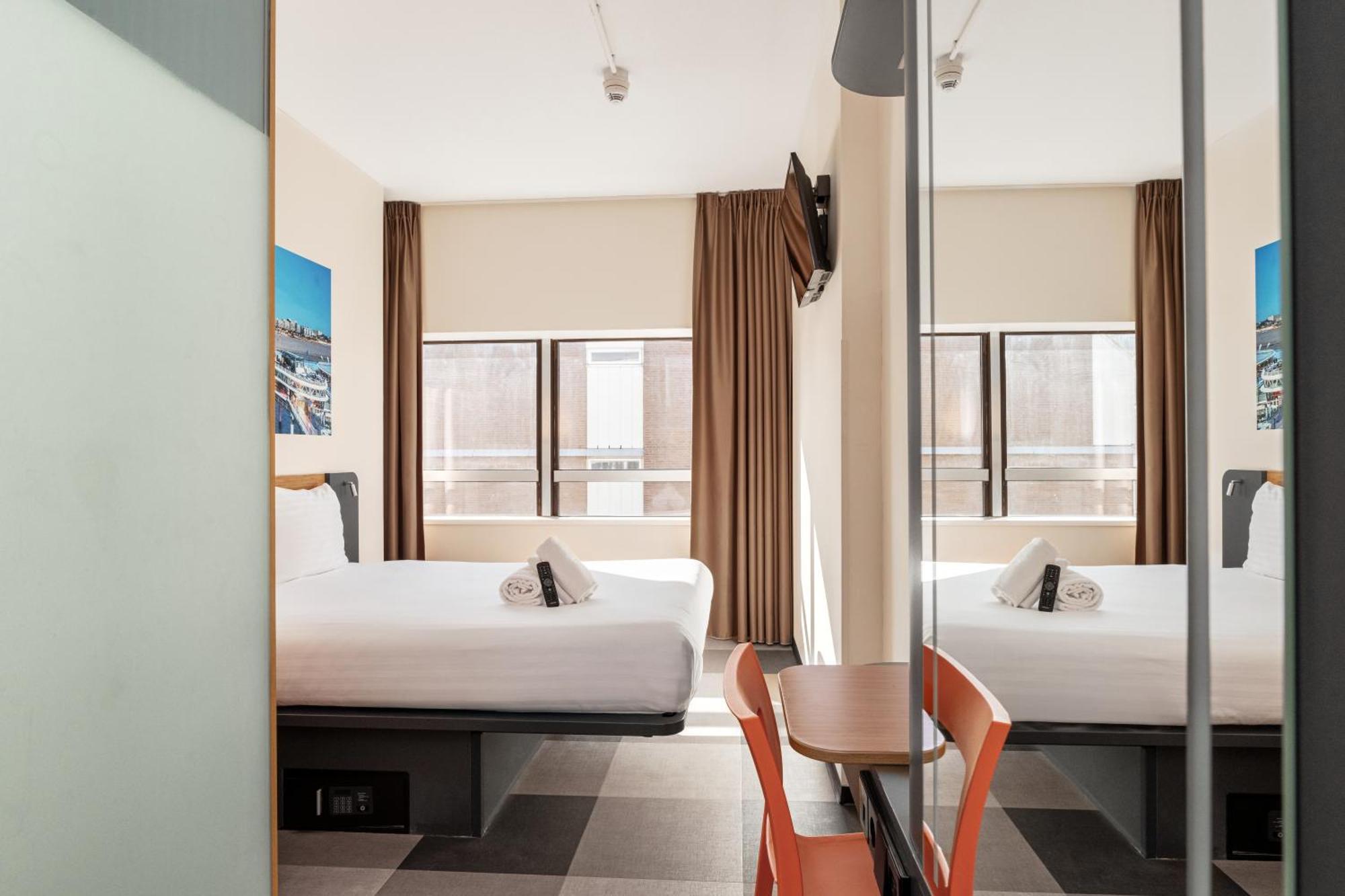 Easyhotel Scheveningen The Hague